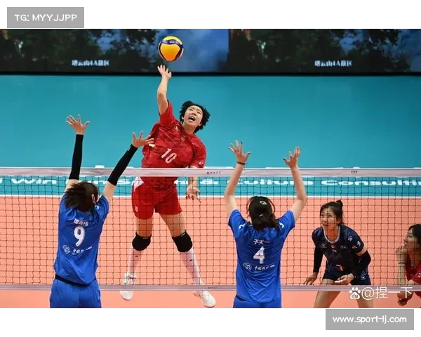 江苏女排与山东女排携全华班阵容力拼联赛首轮展开激烈对决
