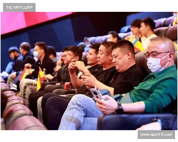 混团世界杯现场：球迷互动热烈，科技展示提升观赛体验